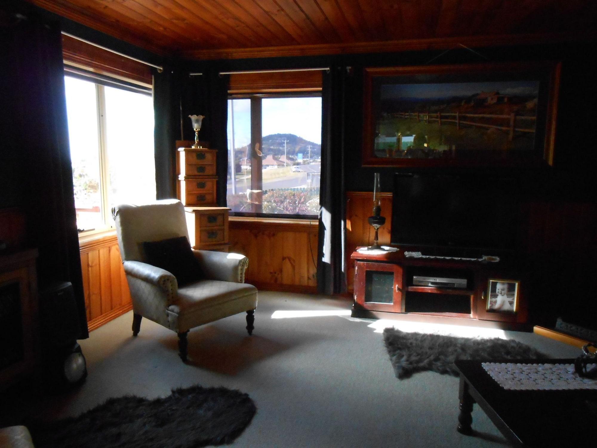 The Penguin Room - Tidelines Of Bicheno Exterior foto